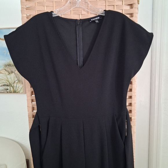 Express Elegant Black Jumpsuit Small - Picture 6 of 6
